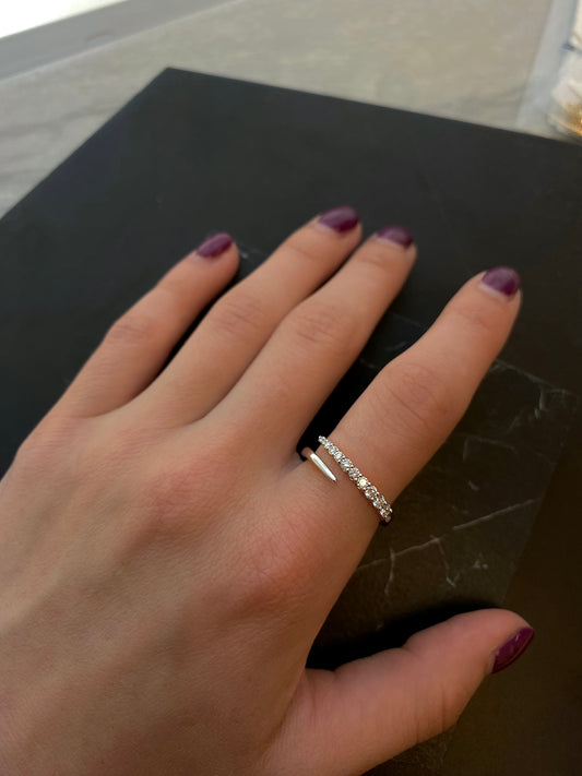 Mariposa Celestial 0.29ctw Comet Wrap Around Ring