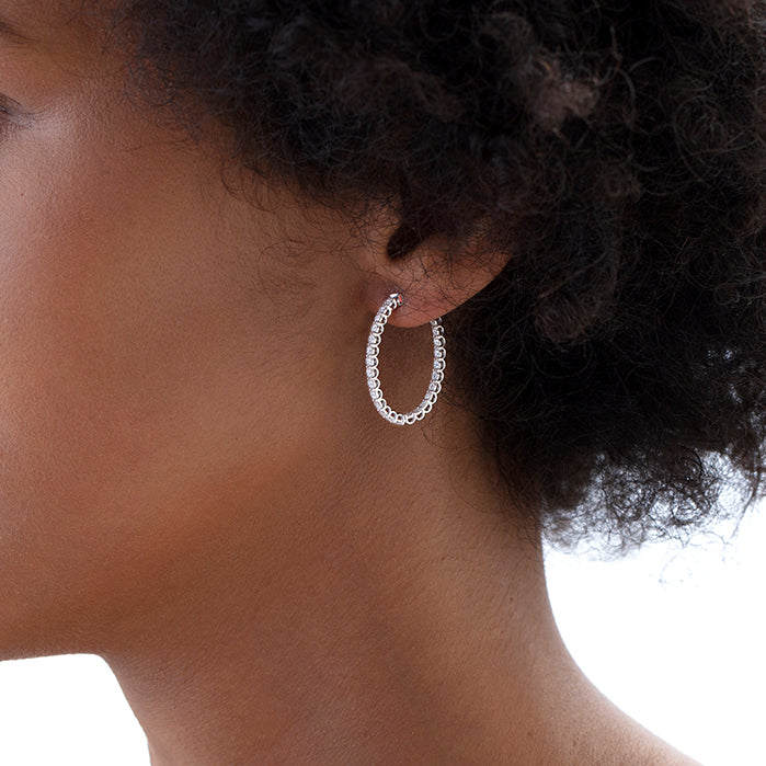 Signature Oval Hoop - Medium
