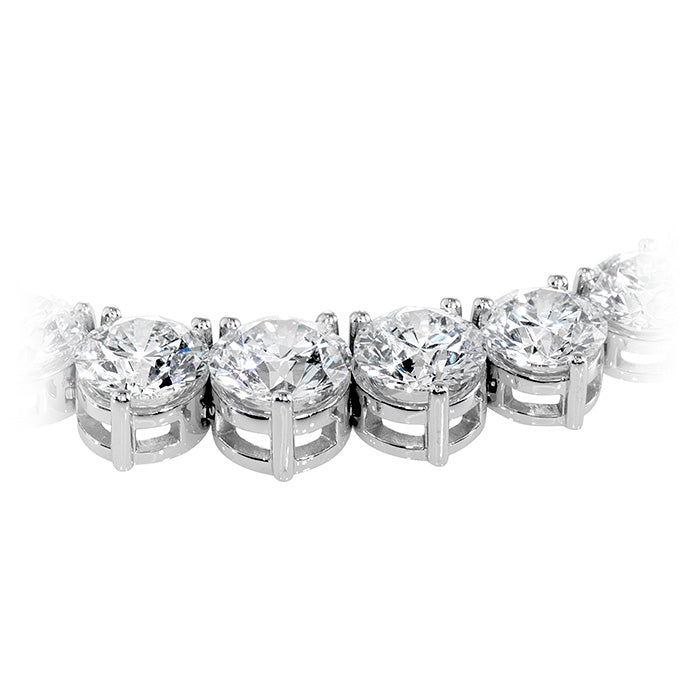 Temptation Three-Prong Necklace
