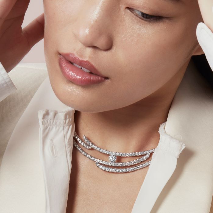 Vela French Cut Pavé Collar