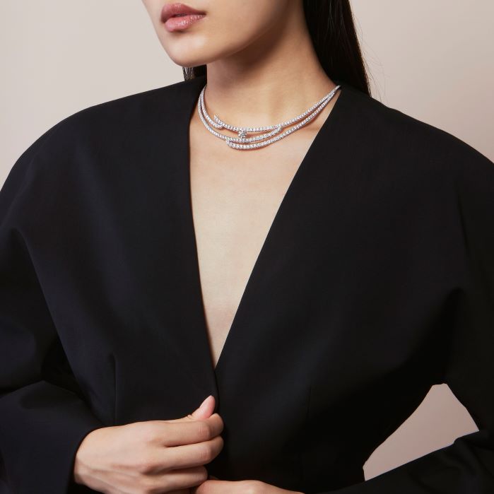 Vela French Cut Pavé Collar