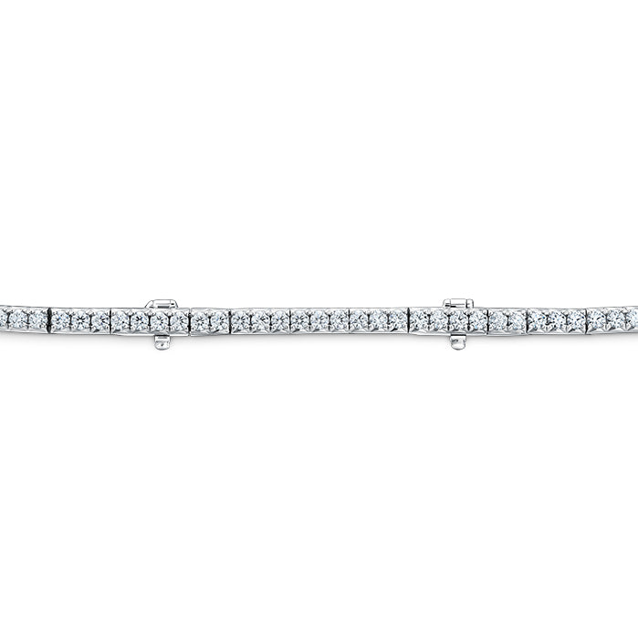 Vela French Cut Pavé Collar