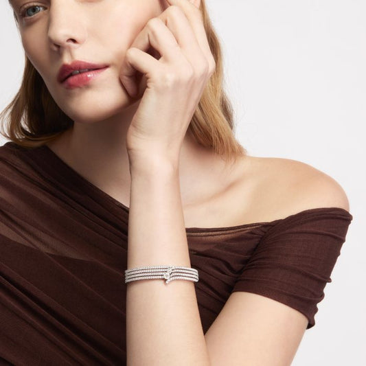VELA French Cut Pavé Diamond Bangle