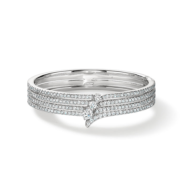 VELA French Cut Pavé Diamond Bangle