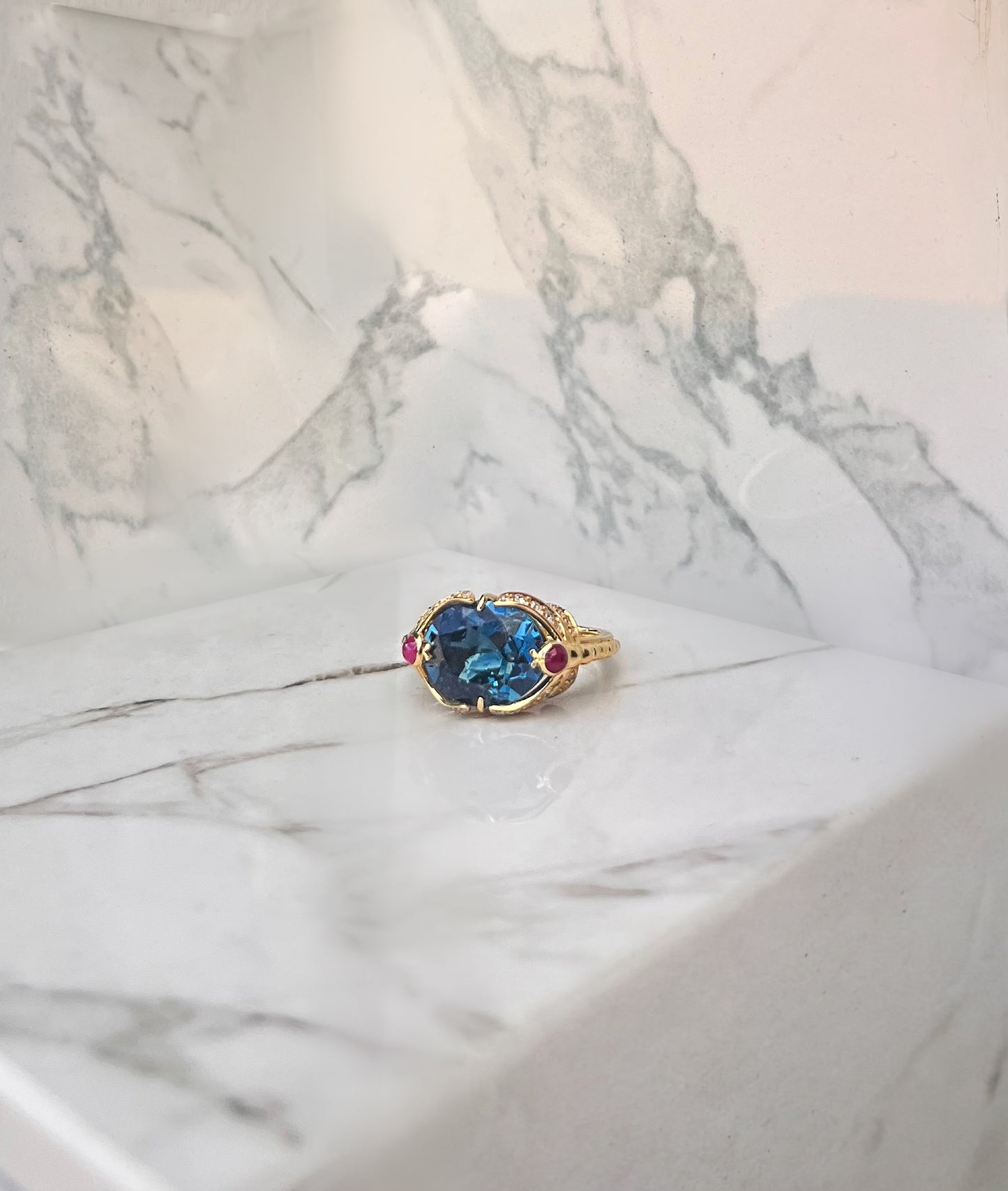 Mariposa Air Dragonfly Ring