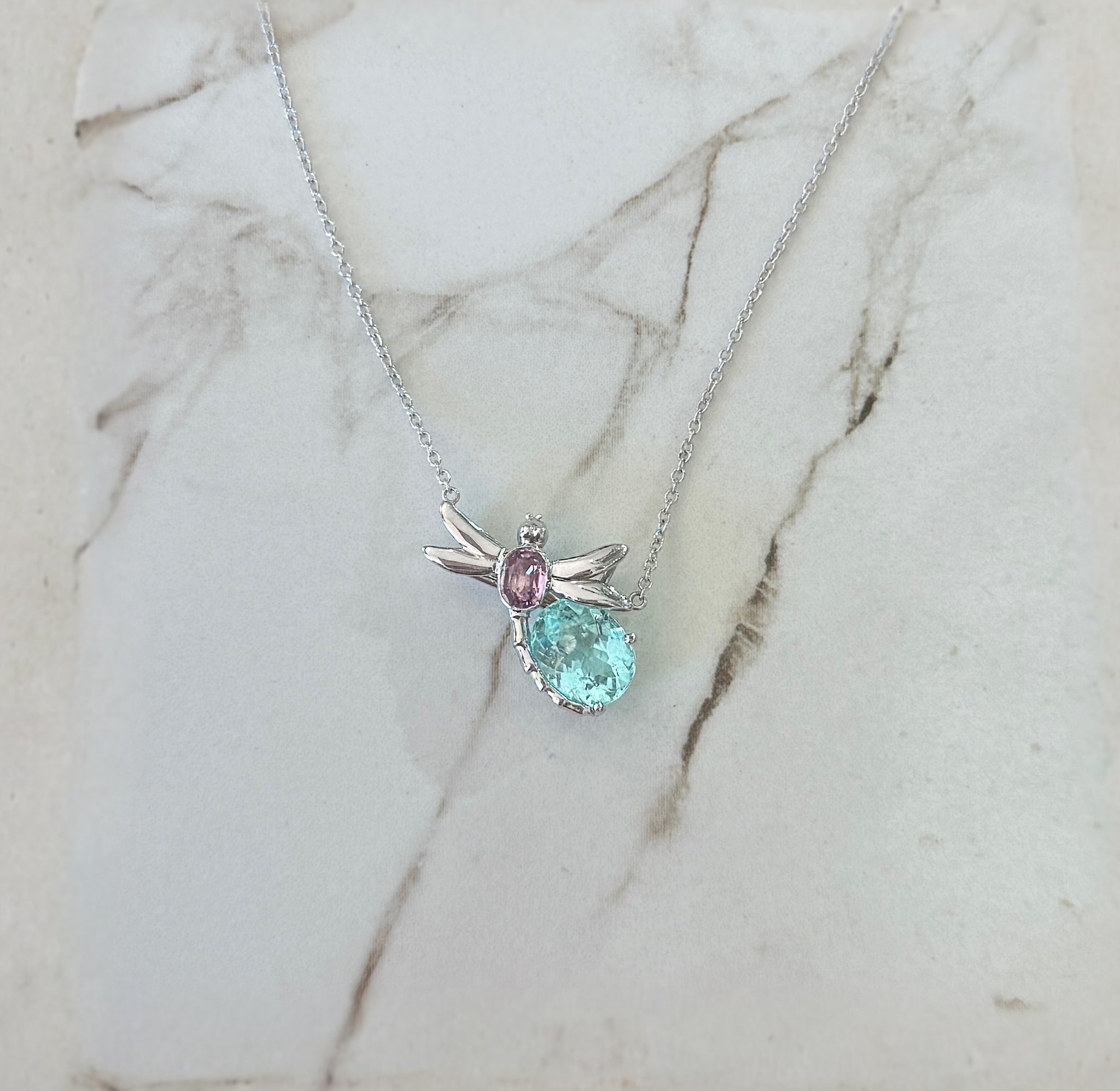 Mariposa Air Dragonfly Pendant