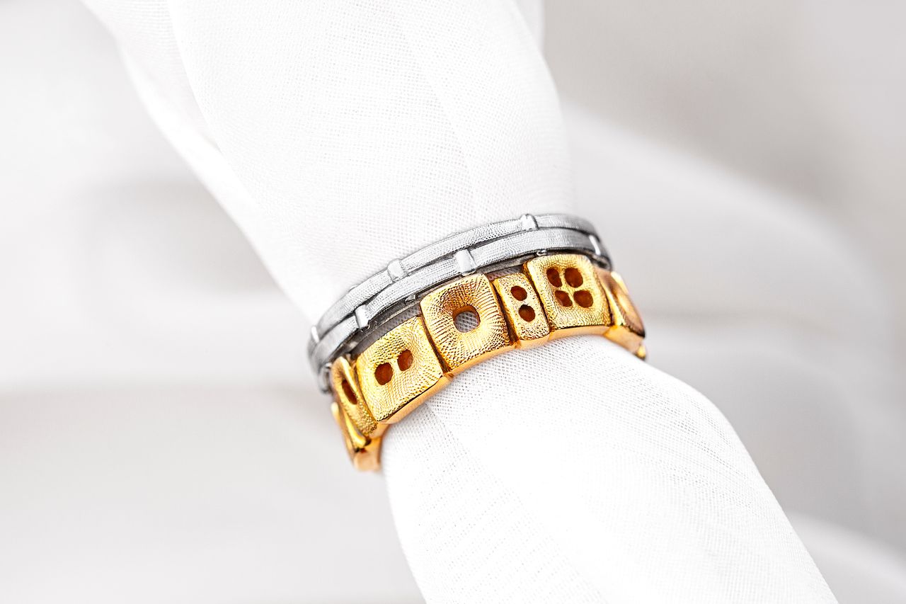 Alex Sepkus Dr. Jekyll Ring