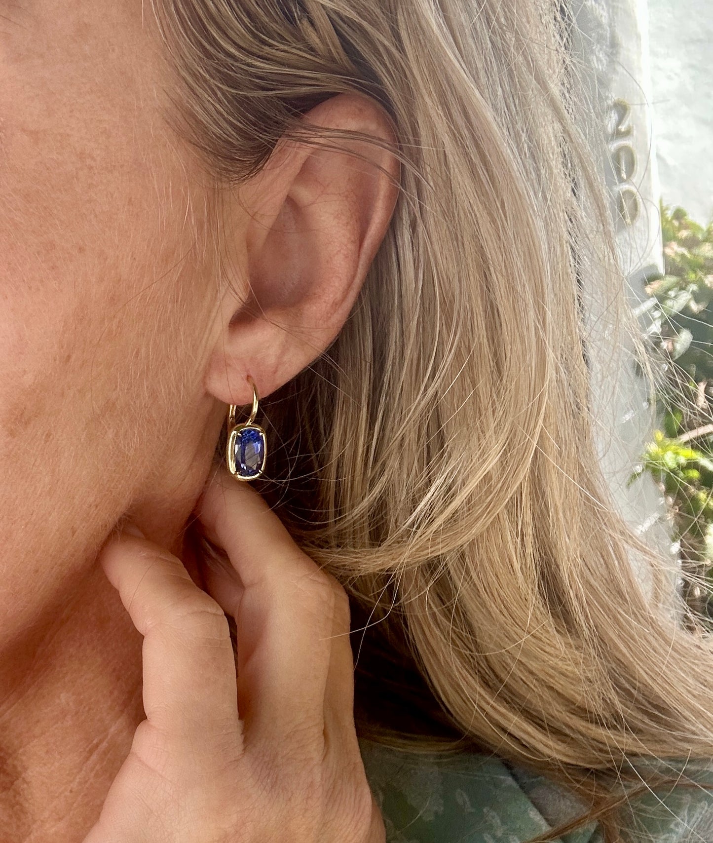Mariposa Earth Deep Ocean 5.95ctw Sapphire Hoop Earrings in 18k YG