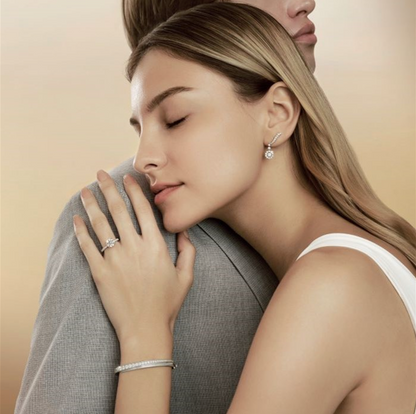 Vela Crossover Bangle