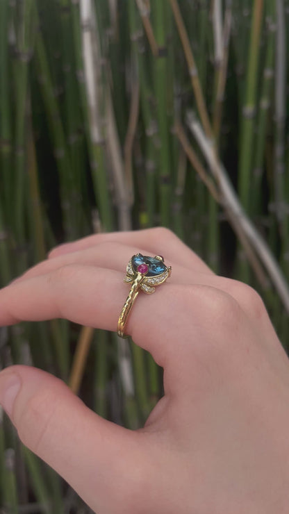 Mariposa Air Dragonfly Ring